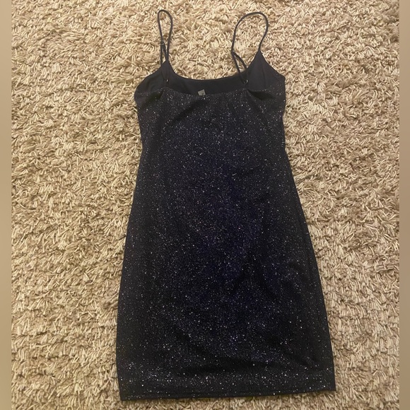 Lucy in the Sky- Fonda Glitter Bodycon Dress in Blue - Picture 2 of 3